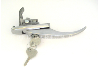 OUTER DOOR HANDLE 600D LH WITHKEY	